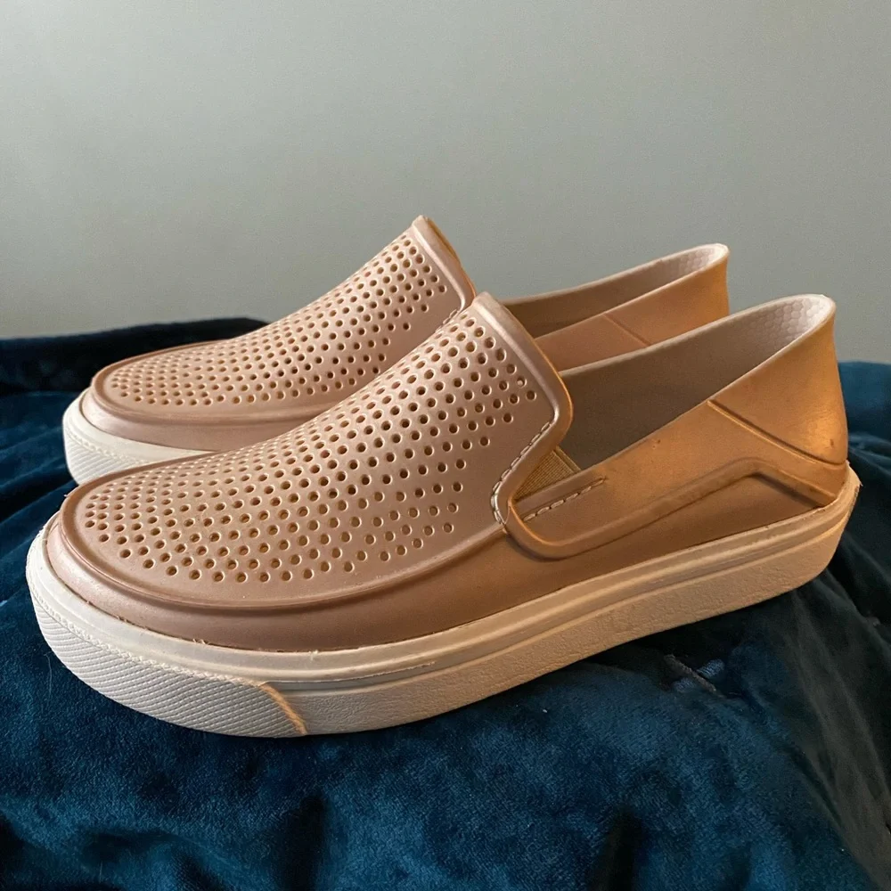 CROCS Roka Slip On - Picture 9 of 9